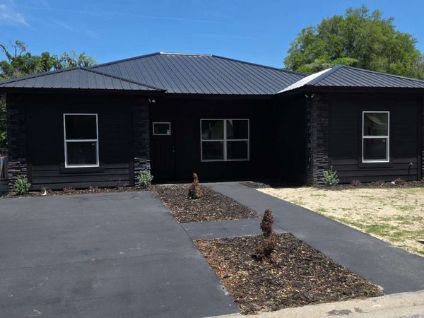 718 NW DIXIE AV, Lake City, FL 32055