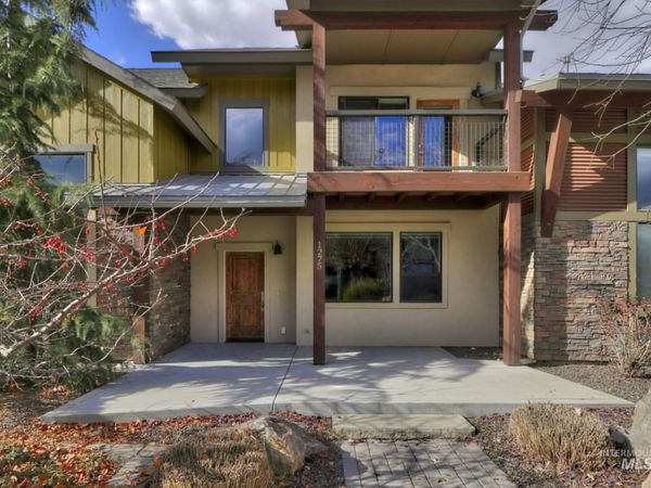 1275 E Lone Creek Dr, Eagle, ID 83616