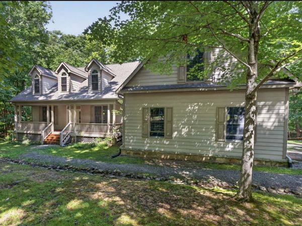 1835 Ridge Cliff Dr , Monteagle, TN 37356