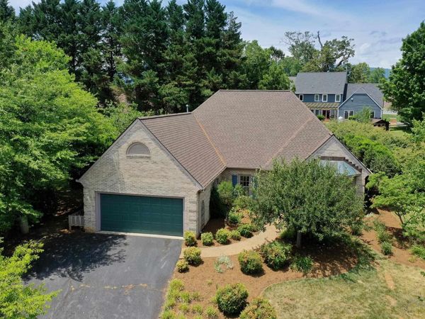 1130 HIGHLANDS DR, Charlottesville, VA 22901