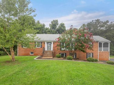 2515 NORTHFIELD RD, Charlottesville, VA 22901