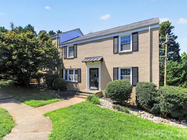 219 Wakefield Drive, Charlotte, NC 28209