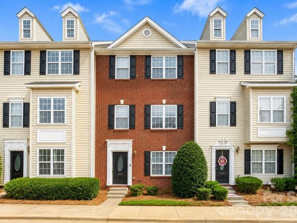9815 Treeside Lane , Matthews, NC 28105