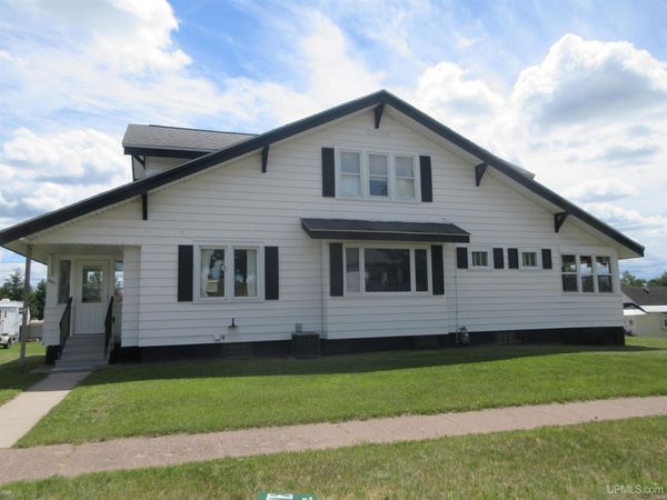 502 Ascherman Avenue, Wakefield, MI 49968