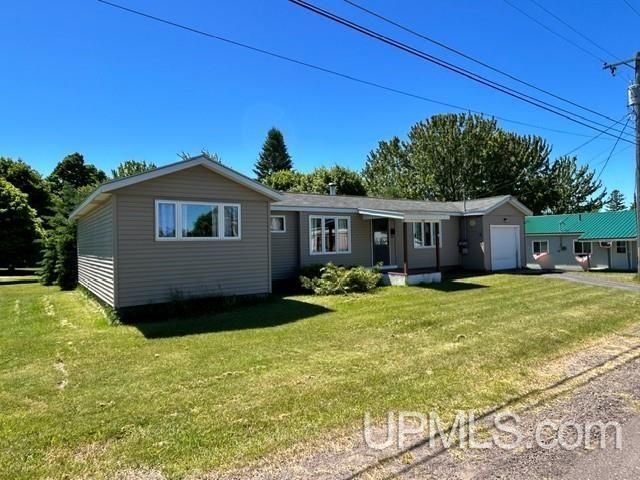 124 Stanton Avenue, Allouez Twp, MI 49950 Main Photo