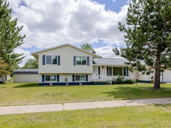 118 Pine Street, Republic Twp, MI 49879