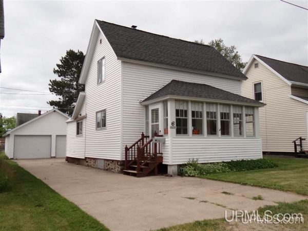 25221 Elm Street, Calumet Twp, MI 49913