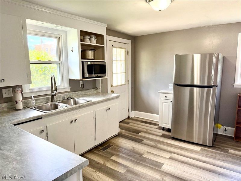 216 N Broadway Street, Barnesville, OH 43713 Photo 10