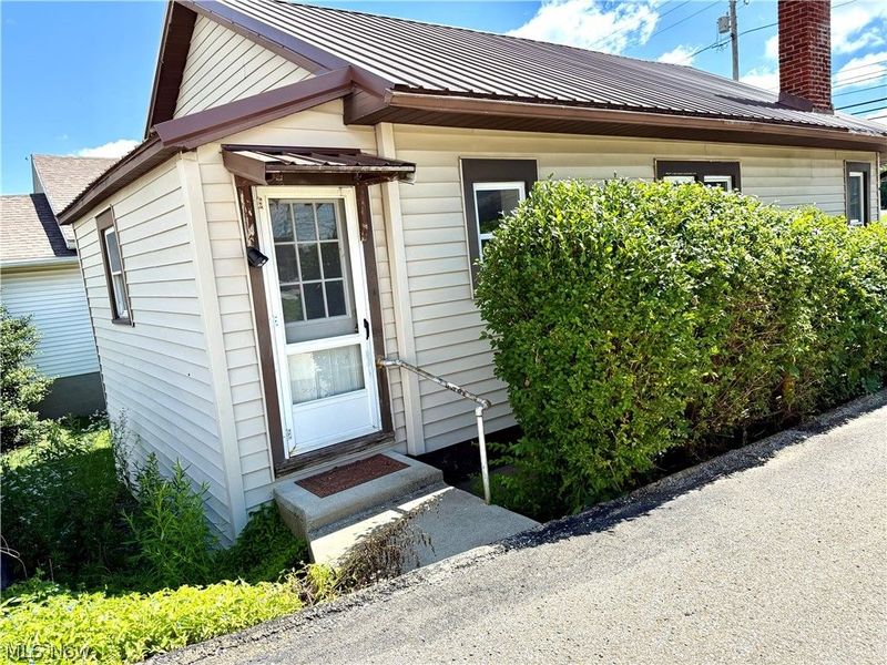 216 N Broadway Street, Barnesville, OH 43713 Photo 6