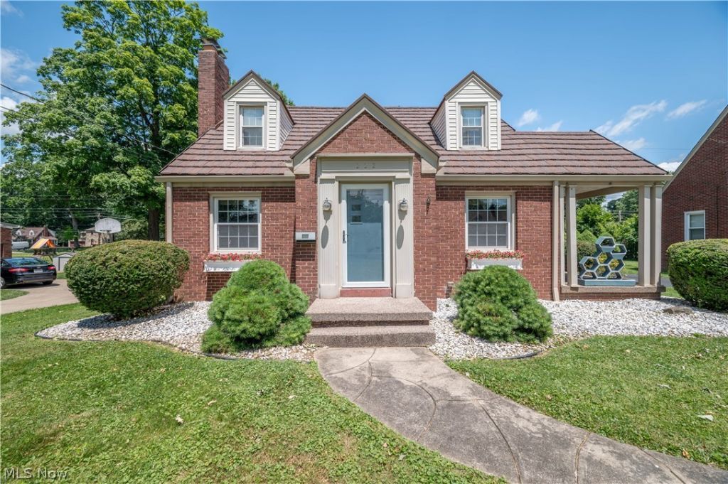 222 Brookfield Avenue, Boardman, OH 44512 Main Photo