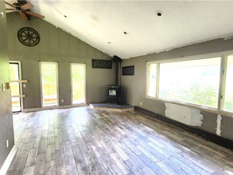 17866 Leggett Road, Montville, OH 44064 Photo 11