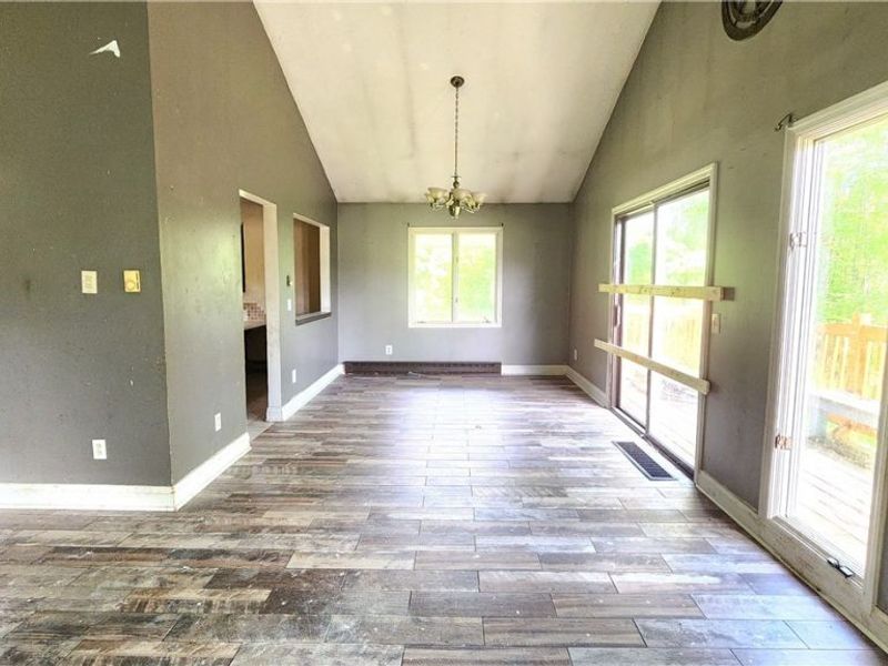 17866 Leggett Road, Montville, OH 44064 Photo 13