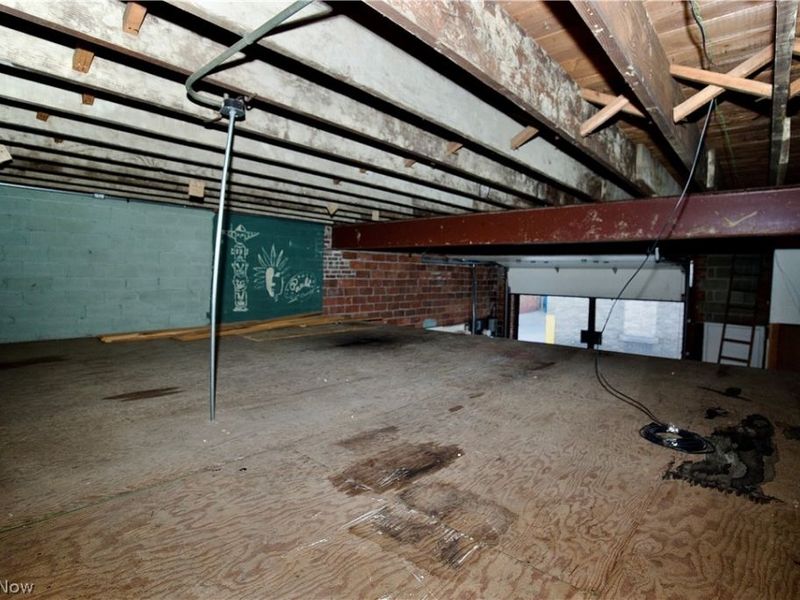 916 Broadway, Lorain, OH 44052 Photo 20