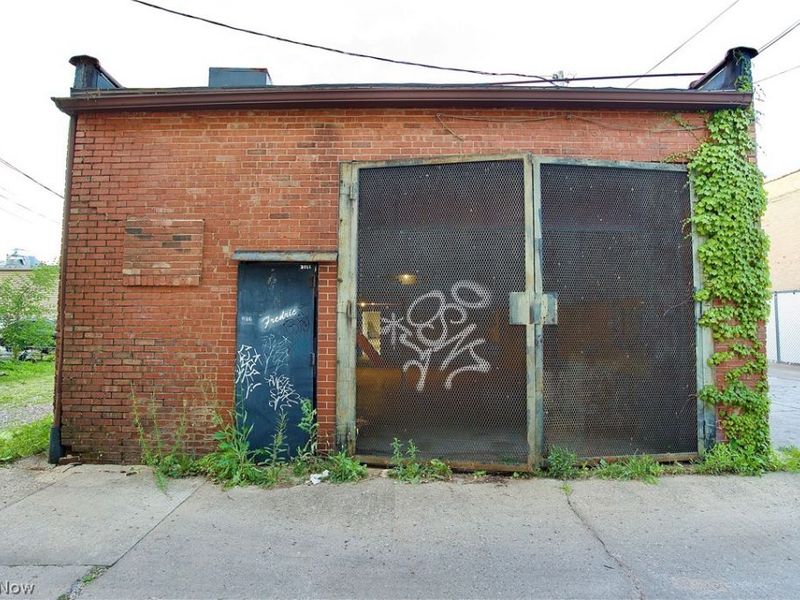 916 Broadway, Lorain, OH 44052 Photo 25