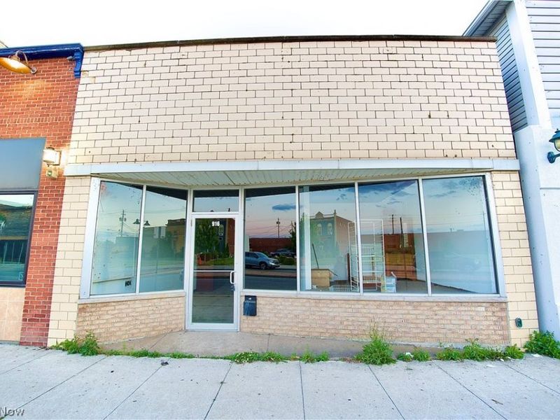 916 Broadway, Lorain, OH 44052 Photo 3