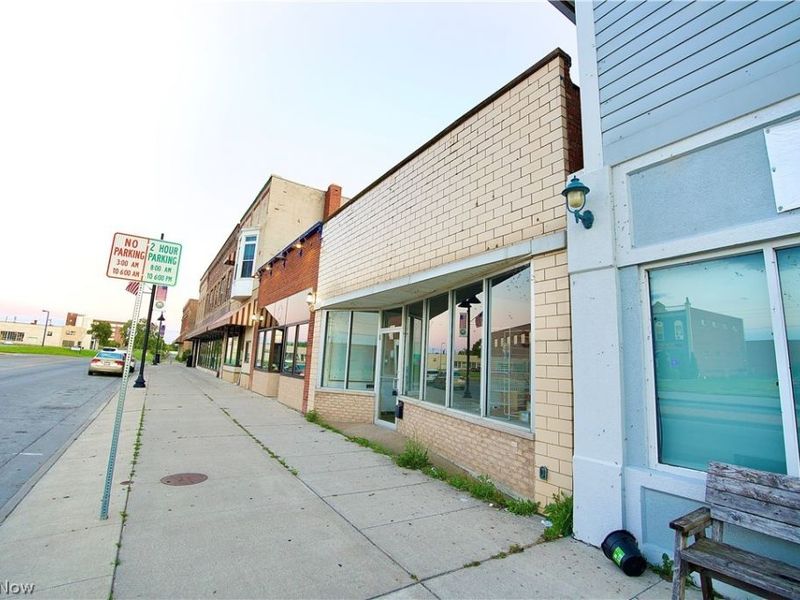 916 Broadway, Lorain, OH 44052 Photo 6
