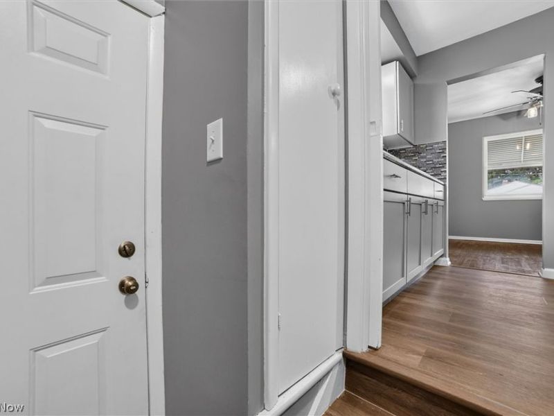 4668 Beechgrove Avenue, Garfield Heights, OH 44125 Photo 23