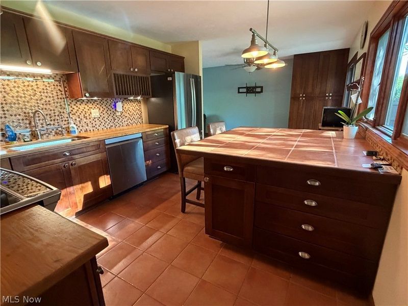 3656 Erhart Road, Litchfield, OH 44253 Photo 5