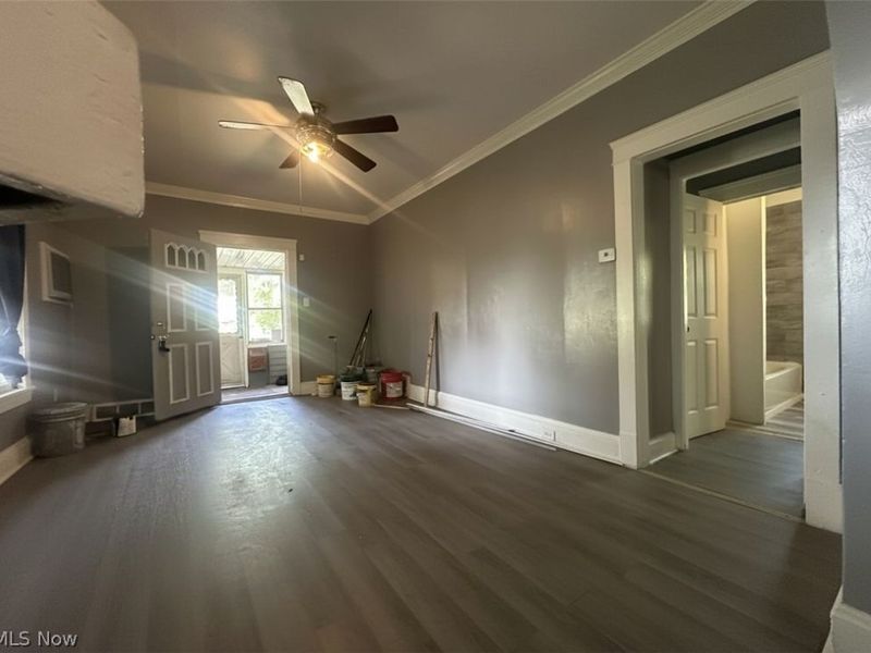 875 E 131st Street, Cleveland, OH 44108 Photo 5