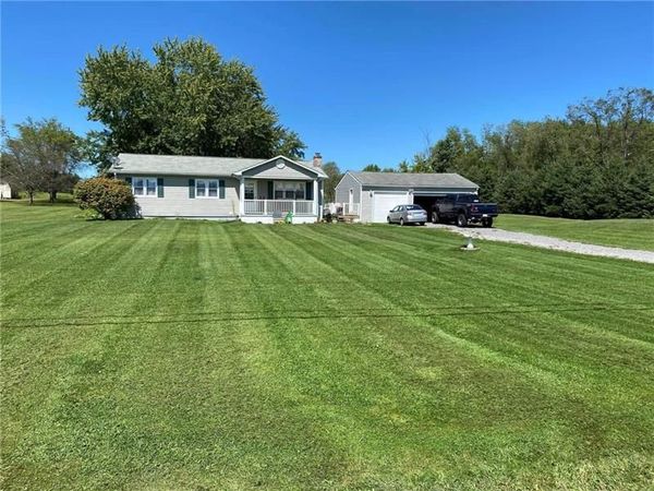 4871 County Line Road, New Castle, PA 16101