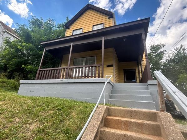 335 Cedarhurst St, Pittsburgh, PA 15201