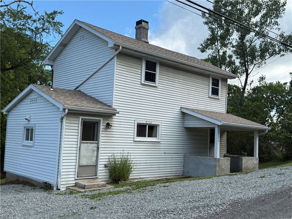 8226 Steubenville Pike , Mc Donald, PA 15057