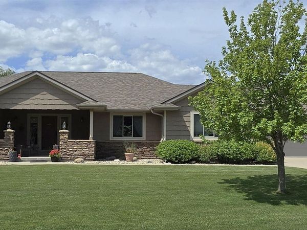 506 E 3rd St, Sanborn, IA 51248