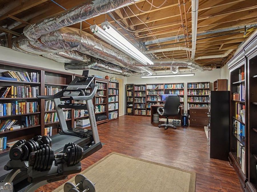 Property Image 32