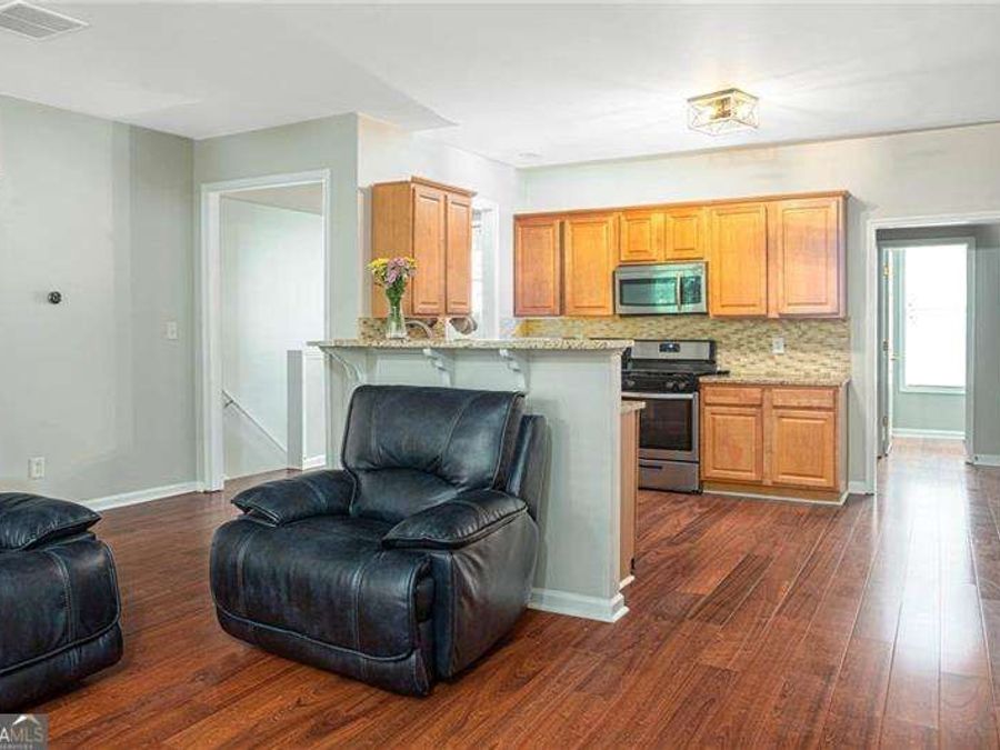 Property Image 12