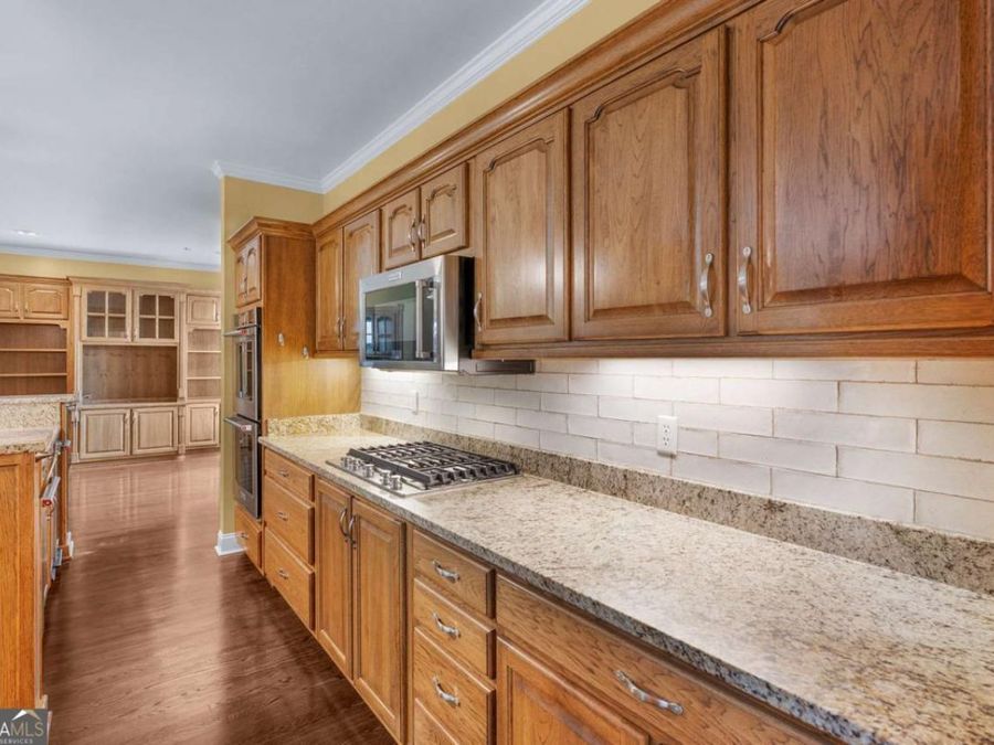 Property Image 28
