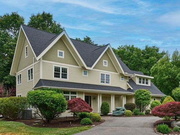 46 Sovereign Way, Northampton, MA 01062