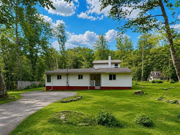 209 Cross Street, Pocono Lake, PA 18347