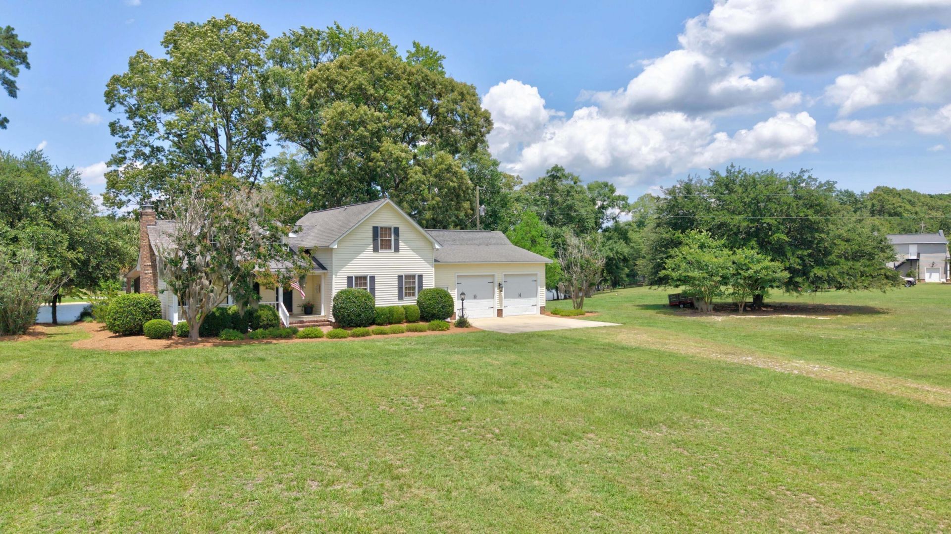 1132 Ackerman Drive Photo 2