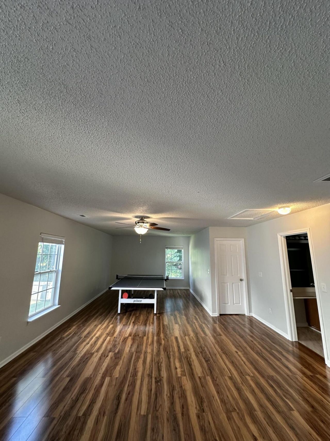 5059 Thornton Drive Photo 16