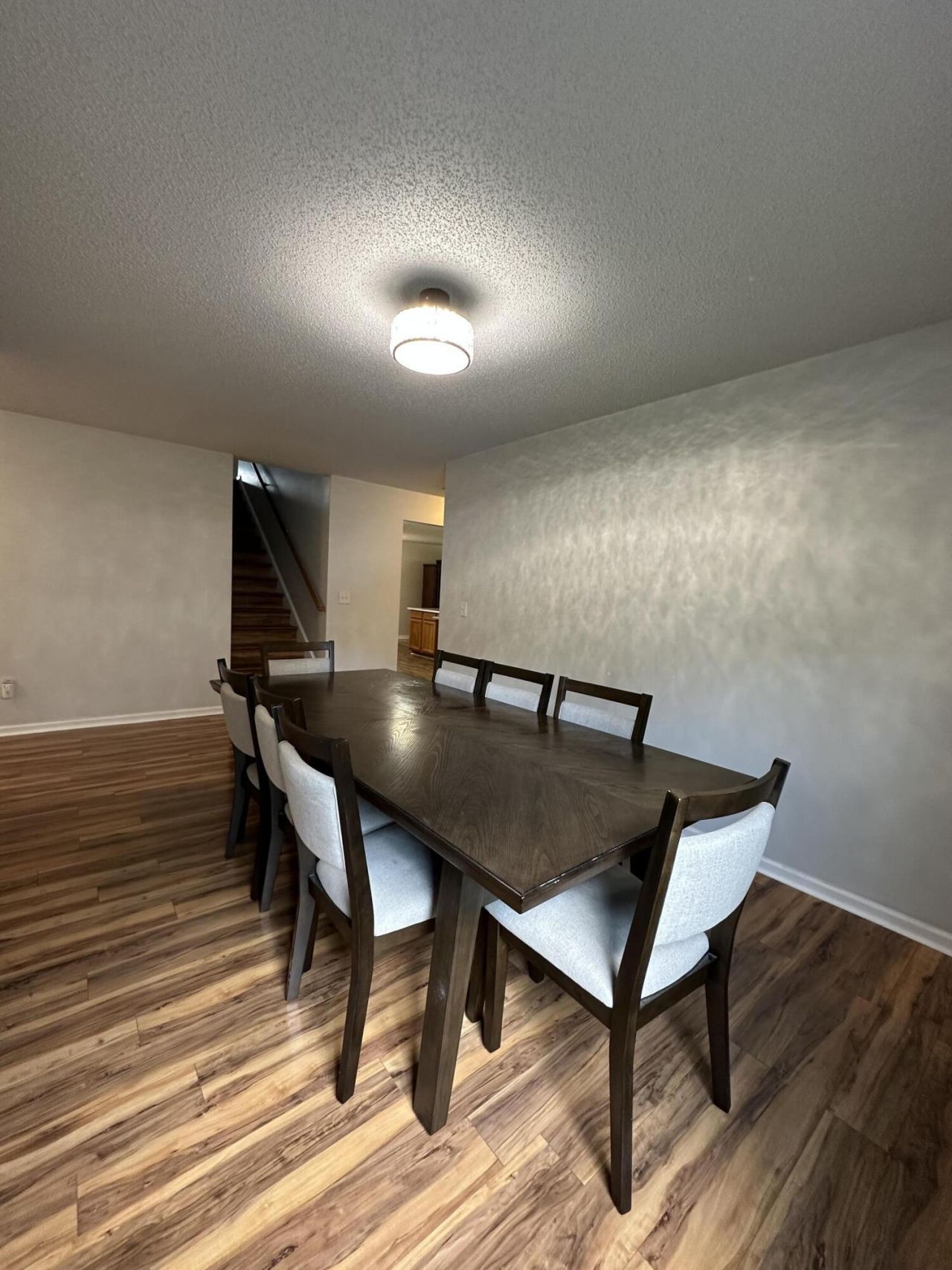 5059 Thornton Drive Photo 4
