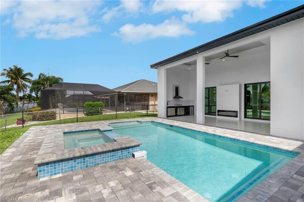 1323 SE 17th St, Cape Coral, FL 33990 Photo