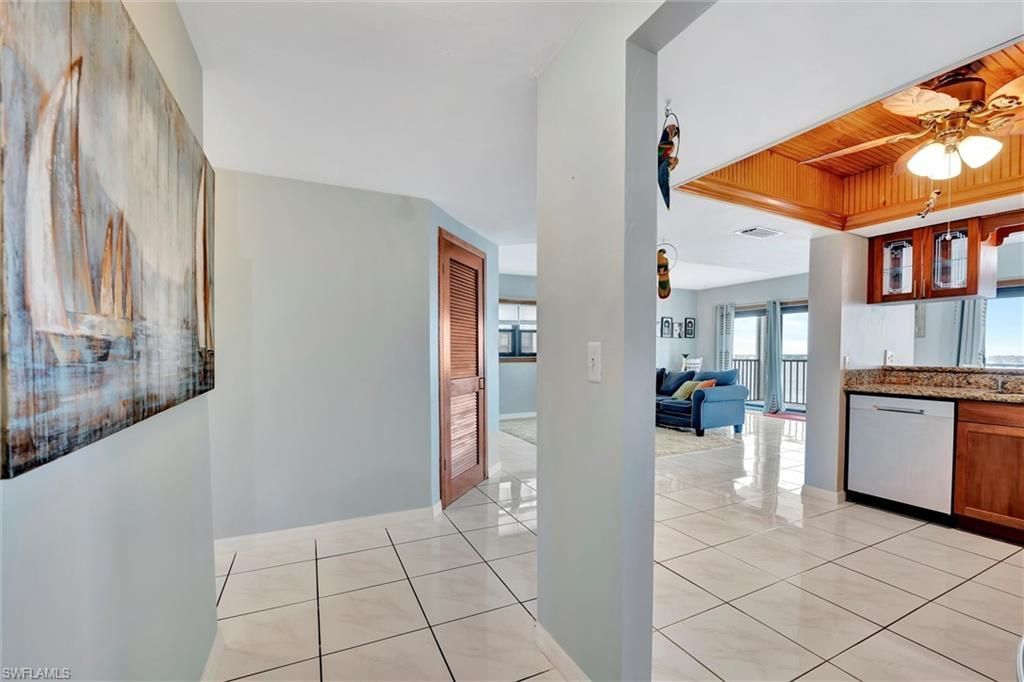 1901 Clifford St , Unit 1001, Fort Myers, FL 33901 Photo