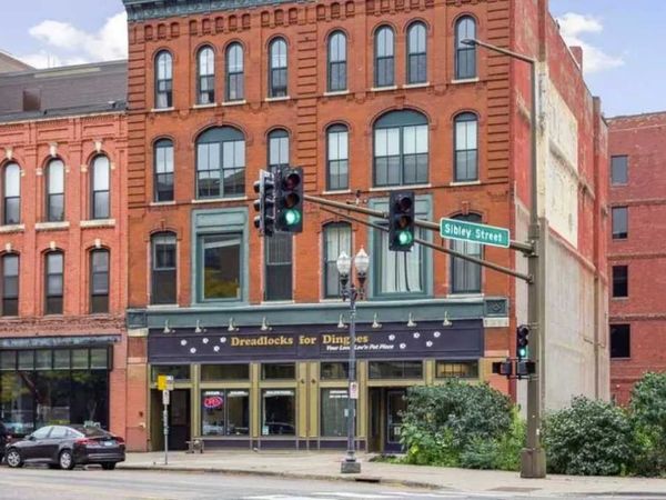 212 7th Street E, Saint Paul, MN 55101