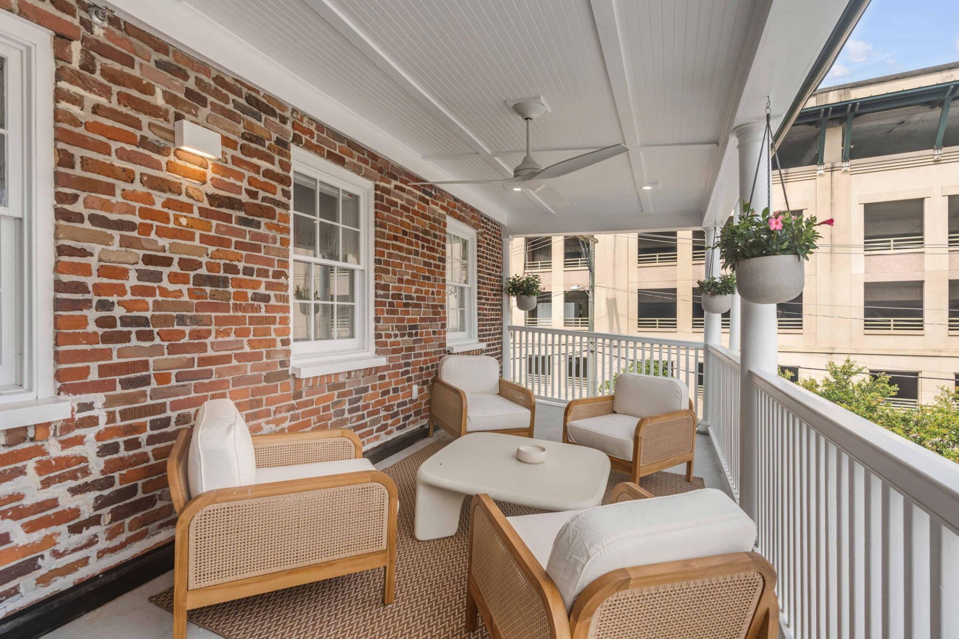 158 Church Street Photo 7