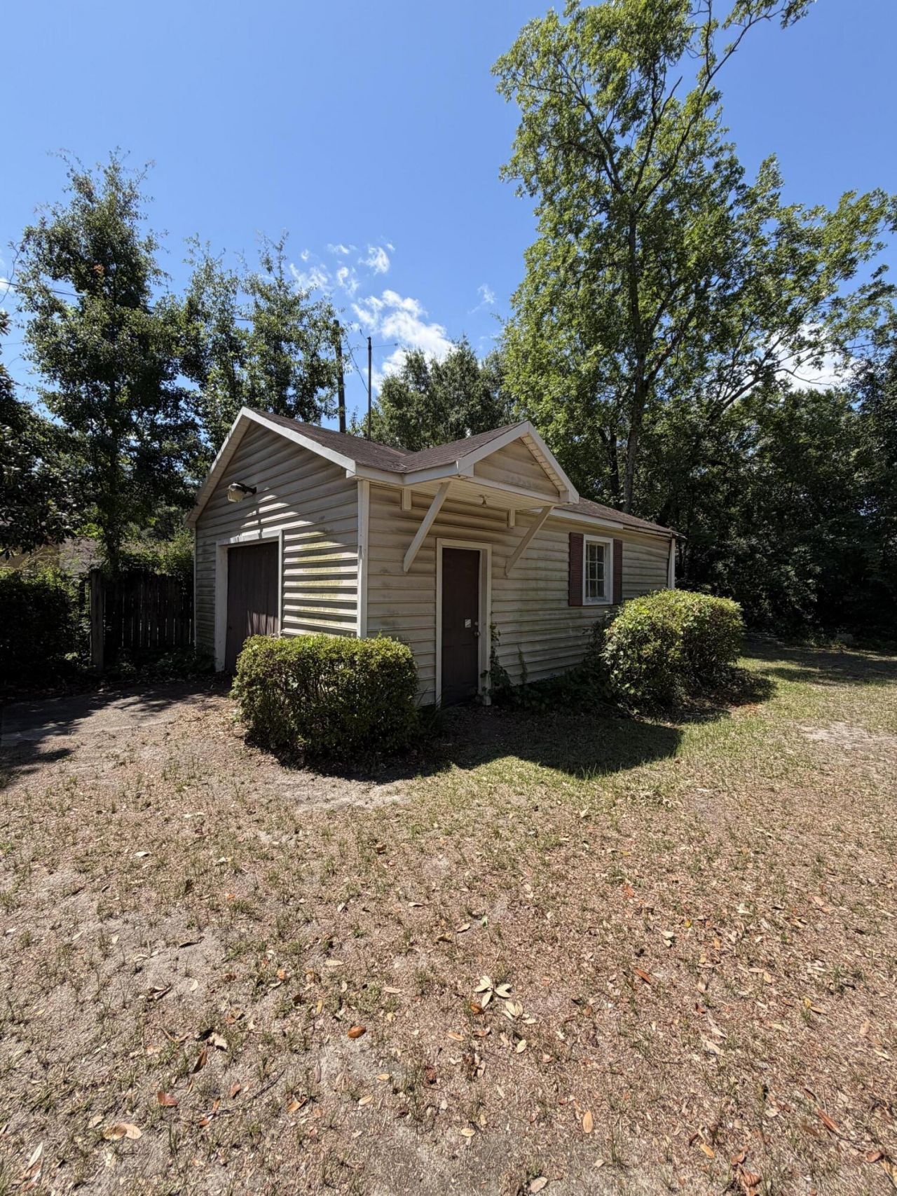 1227 Yeamans Hall Road  Photo 5