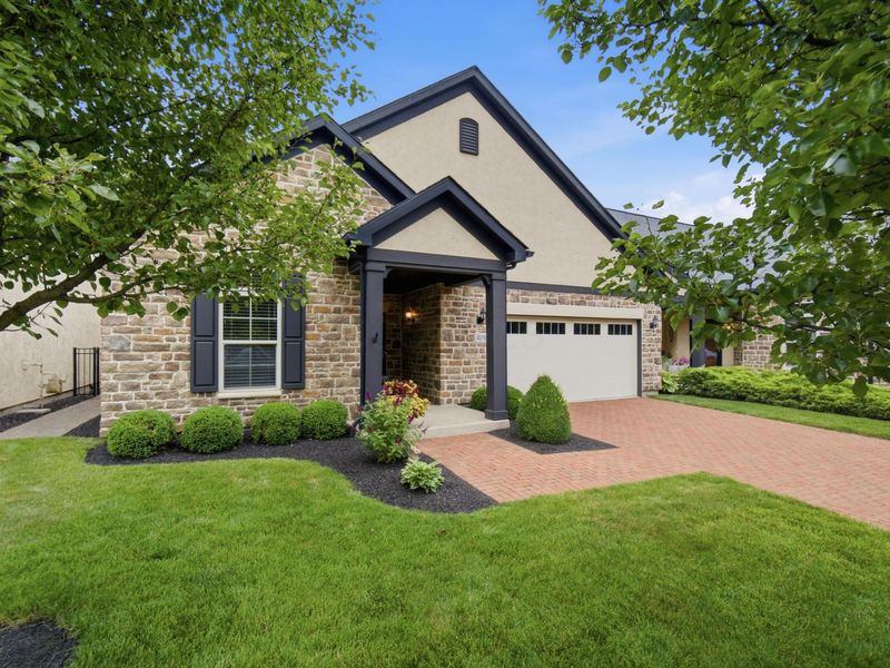 4859 Bell Classic Drive, Grove City, OH 43123 Photo 2