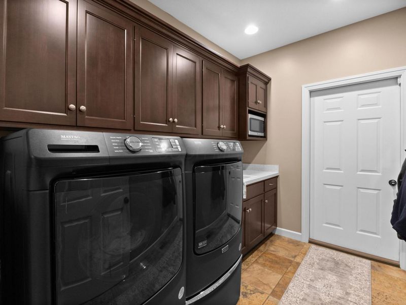 9596 Woodridge Circle , Fredericktown, OH 43019 Photo 25