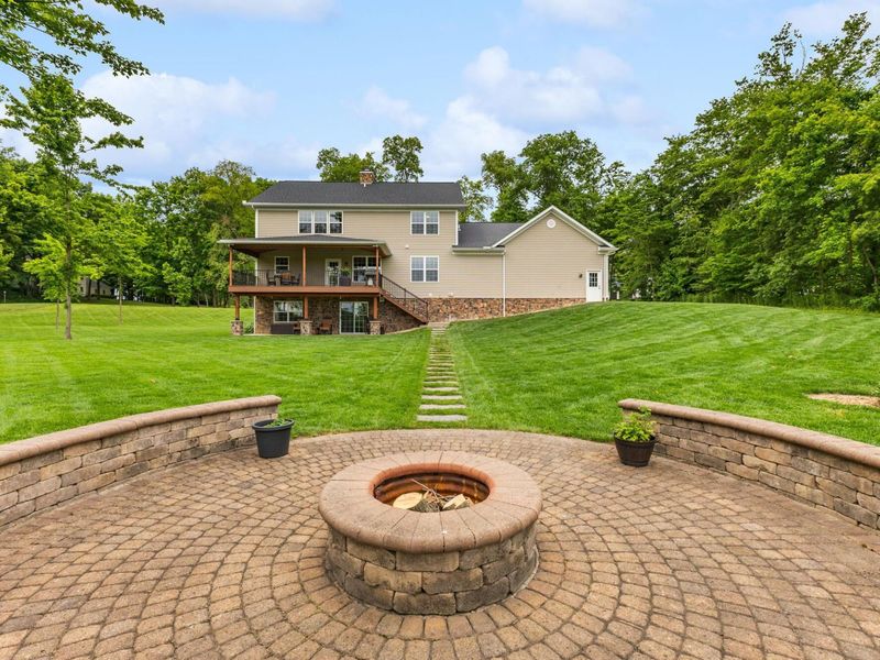 9596 Woodridge Circle , Fredericktown, OH 43019 Photo 62