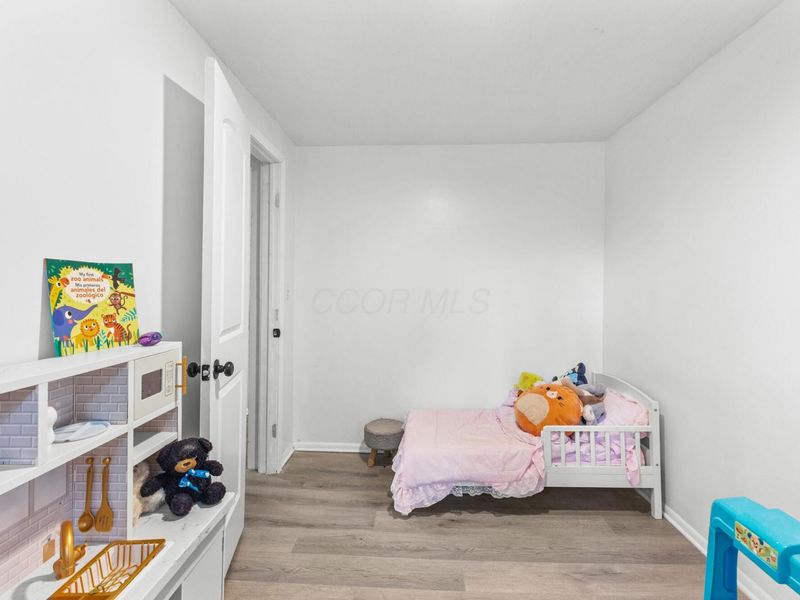 5044 Albany Drive, Columbus, OH 43232 Photo 24