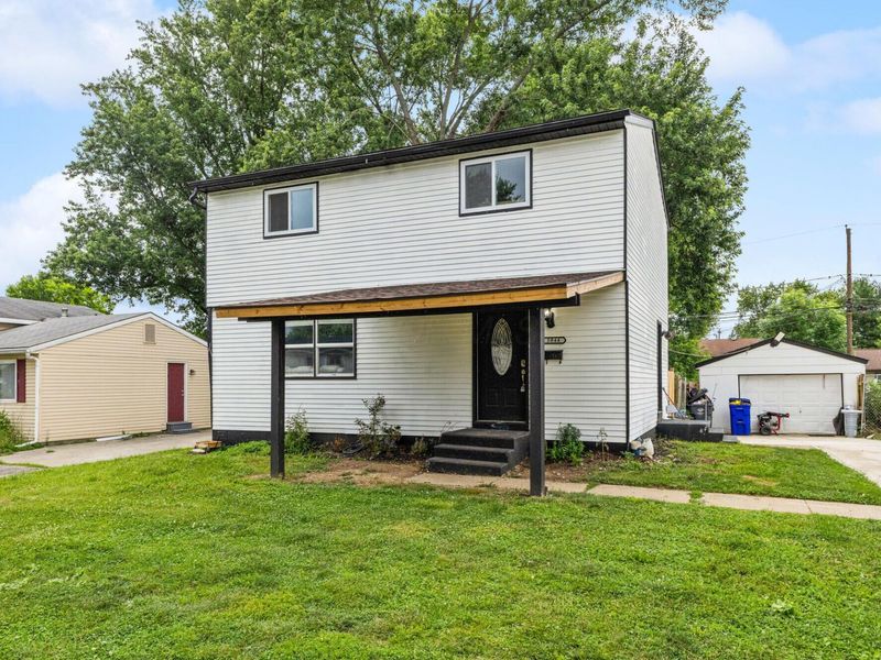 5044 Albany Drive, Columbus, OH 43232 Photo 4