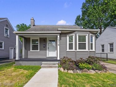 1516 Hoffman Avenue, Royal Oak, MI 48067