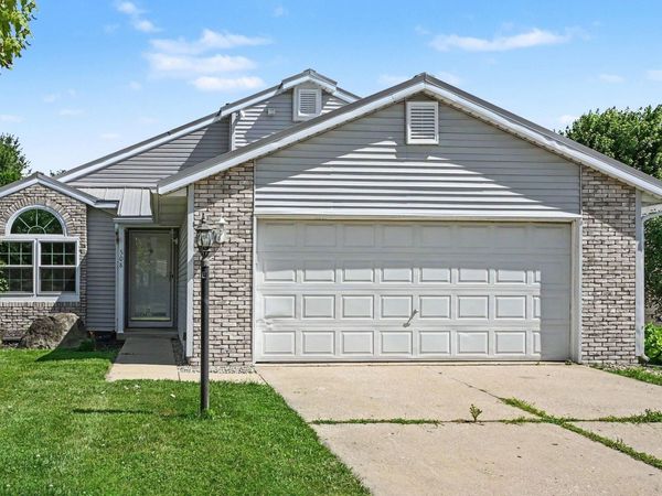 508 Heritage Parkway, Nappanee, IN 46550
