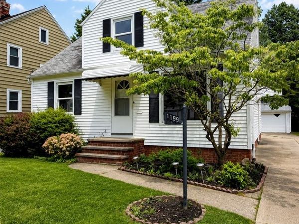 1199 Mayfield Ridge Road, Cleveland, OH 44124