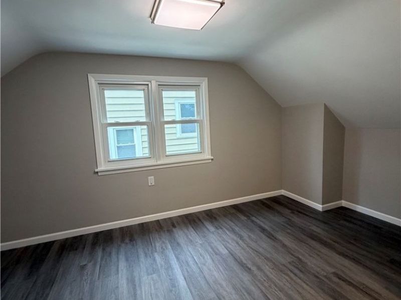1199 Mayfield Ridge Road, Cleveland, OH 44124 Photo 14