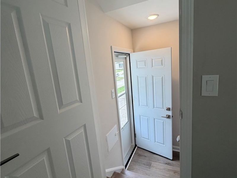 1199 Mayfield Ridge Road, Cleveland, OH 44124 Photo 28